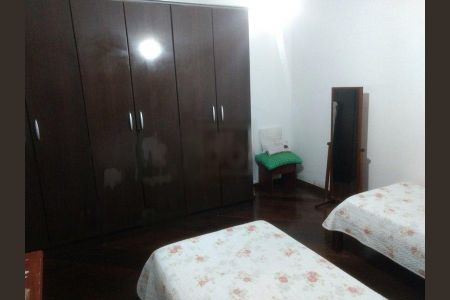 Casa à venda com 338m², 3 quartos e 1 vaga