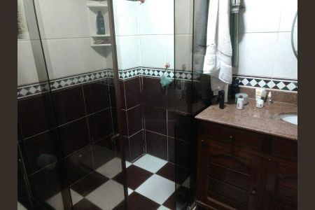 Casa à venda com 338m², 3 quartos e 1 vaga