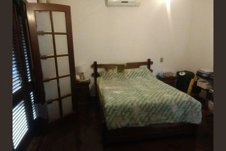 Casa à venda com 338m², 3 quartos e 1 vaga
