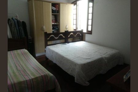 Casa à venda com 338m², 3 quartos e 1 vaga