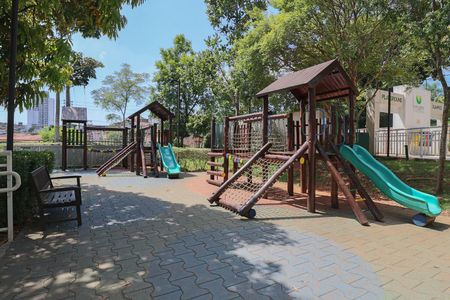 Apartamento à venda com 72m², 3 quartos e 1 vagaÁrea comum - Playground