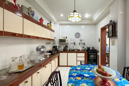 Apartamento à venda com 170m², 3 quartos e 1 vagaCozinha