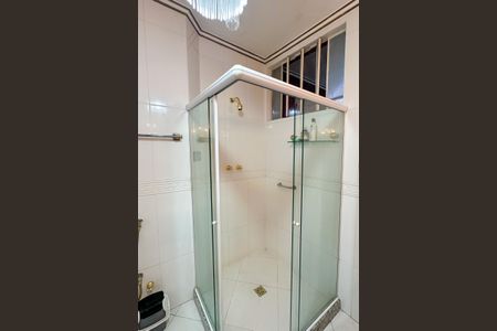 Apartamento à venda com 170m², 3 quartos e 1 vagaBanheiro Social