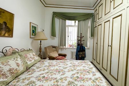 Apartamento à venda com 170m², 3 quartos e 1 vagaQuarto 01