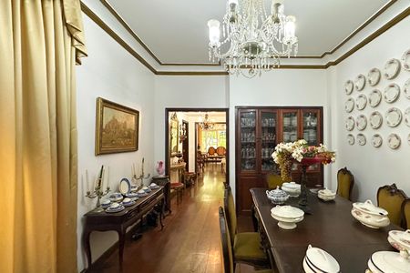 Apartamento à venda com 170m², 3 quartos e 1 vagaSala de Jantar