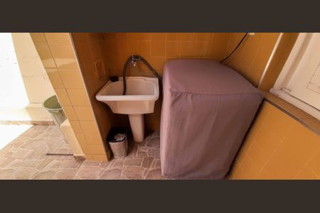 Casa à venda com 221m², 3 quartos e 3 vagasÁrea de Serviço