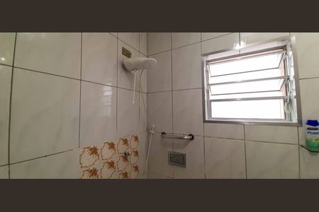 Casa à venda com 221m², 3 quartos e 3 vagasBanheiro