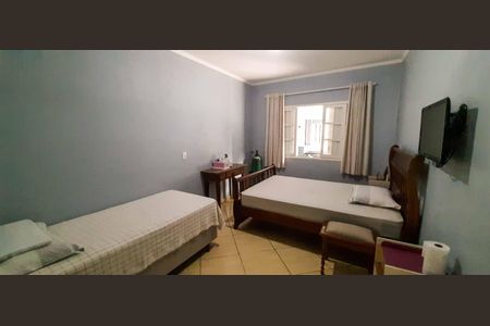 Casa à venda com 221m², 3 quartos e 3 vagasQuarto 1