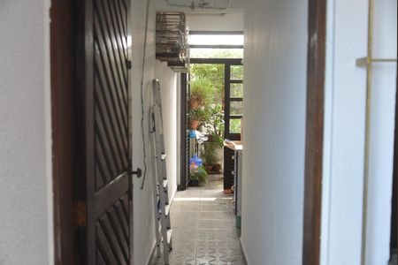 Casa à venda com 153m², 3 quartos e 3 vagasCorredor