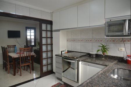 Casa à venda com 153m², 3 quartos e 3 vagasCozinha