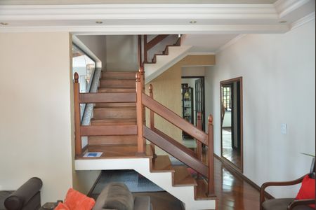 Casa à venda com 153m², 3 quartos e 3 vagasSala