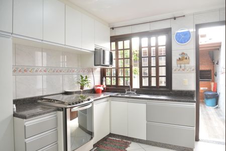 Casa à venda com 153m², 3 quartos e 3 vagasCozinha