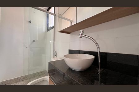 Apartamento à venda com 107m², 2 quartos e 2 vagas Apartamento à venda com 107m², 2 quartos e 2 vagasBanheiro