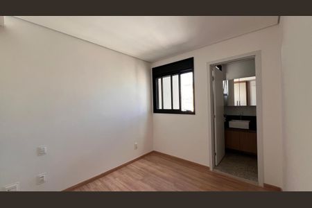 Apartamento à venda com 107m², 2 quartos e 2 vagas Apartamento à venda com 107m², 2 quartos e 2 vagasQuarto 2