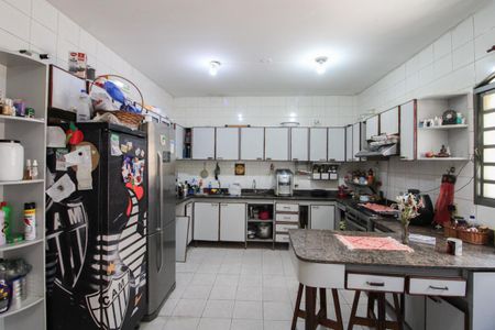 Casa à venda com 530m², 6 quartos e 4 vagasCozinha