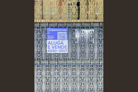 Casa à venda com 530m², 6 quartos e 4 vagasPlaquinha Instalada