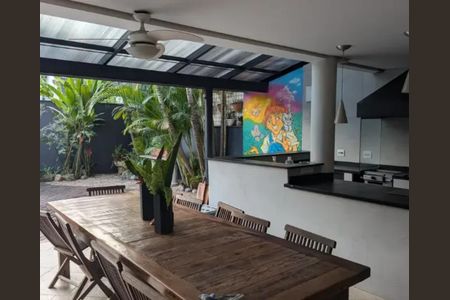 Casa à venda com 320m², 5 quartos e 5 vagas Casa à venda com 320m², 5 quartos e 5 vagasFoto 14