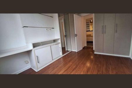 Apartamento à venda com 76m², 2 quartos e 1 vaga