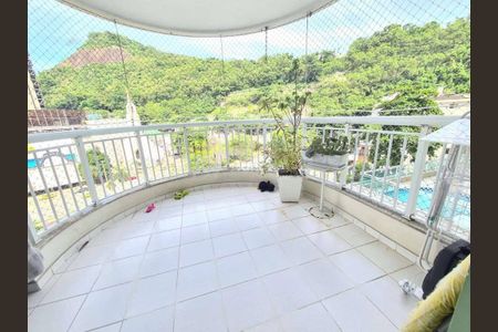 Apartamento à venda com 95m², 2 quartos e 1 vaga