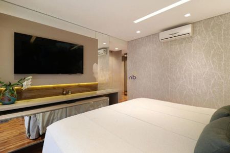 Apartamento à venda com 238m², 4 quartos e 4 vagas