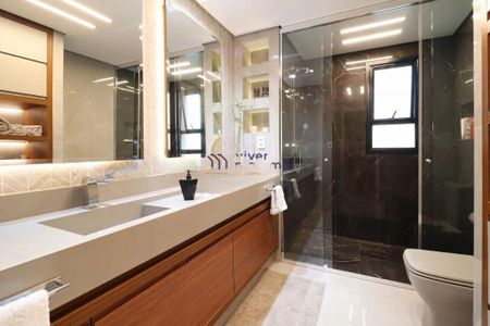 Apartamento à venda com 238m², 4 quartos e 4 vagas