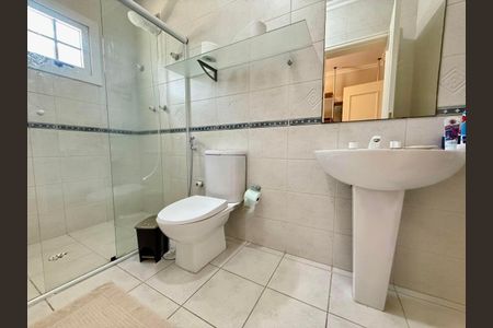 Casa de condomínio à venda com 350m², 3 quartos e 3 vagas