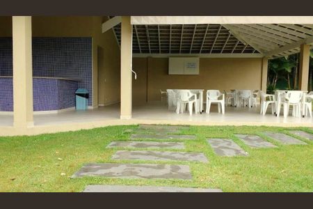 Casa de condomínio à venda com 350m², 3 quartos e 3 vagas