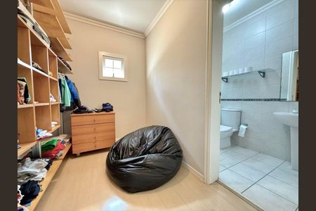 Casa de condomínio à venda com 350m², 3 quartos e 3 vagas