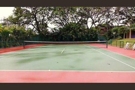 Casa de condomínio à venda com 350m², 3 quartos e 3 vagas