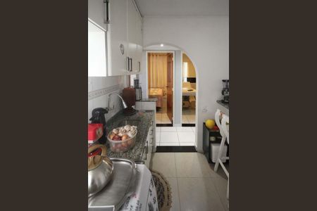 Apartamento à venda com 60m², 2 quartos e 1 vaga Apartamento à venda com 60m², 2 quartos e 1 vagaCozinha