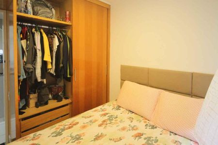 Apartamento à venda com 60m², 2 quartos e 1 vaga Apartamento à venda com 60m², 2 quartos e 1 vagaQuarto 02