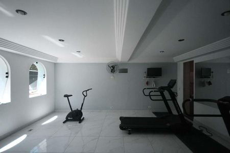 Apartamento à venda com 60m², 2 quartos e 1 vaga Apartamento à venda com 60m², 2 quartos e 1 vagaÁrea comum - Academia