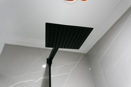 Apartamento à venda com 84m², 3 quartos e 2 vagas Apartamento à venda com 84m², 3 quartos e 2 vagasBanheiro Social