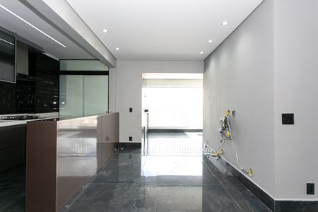 Apartamento à venda com 84m², 3 quartos e 2 vagas Apartamento à venda com 84m², 3 quartos e 2 vagasSala