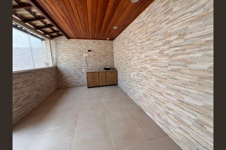 Casa para alugar com 322m², 3 quartos e 1 vaga Casa para alugar com 322m², 3 quartos e 1 vagaÁrea comum