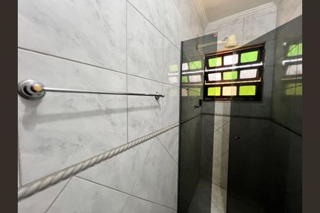 Casa para alugar com 322m², 3 quartos e 1 vaga Casa para alugar com 322m², 3 quartos e 1 vagaBanheiro