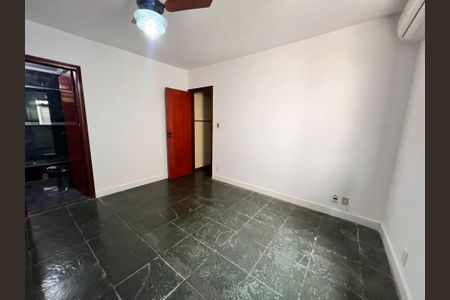 Casa para alugar com 322m², 3 quartos e 1 vaga Casa para alugar com 322m², 3 quartos e 1 vagaQuarto 3