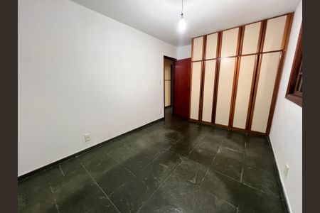Casa para alugar com 322m², 3 quartos e 1 vaga Casa para alugar com 322m², 3 quartos e 1 vagaQuarto