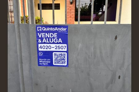 Casa para alugar com 322m², 3 quartos e 1 vaga Casa para alugar com 322m², 3 quartos e 1 vagaPlaca