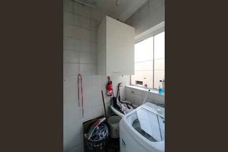 Apartamento à venda com 58m², 3 quartos e 1 vagaCozinha e Área de Serviço