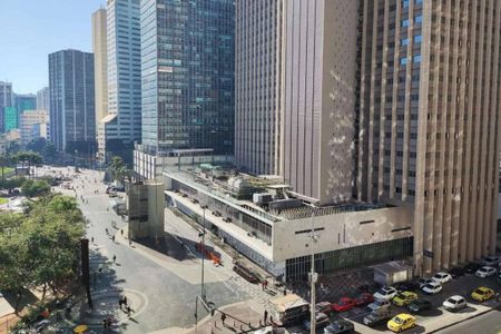 Apartamento à venda com 31m², 1 quarto e sem vaga