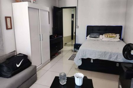 Apartamento à venda com 31m², 1 quarto e sem vaga