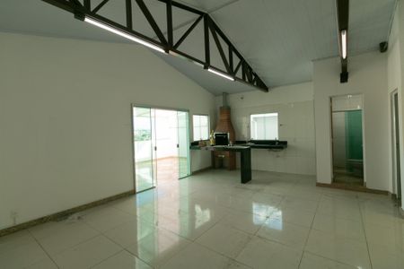 Casa à venda com 140m², 4 quartos e 3 vagasVaranda gourmet