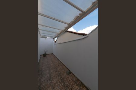 Casa à venda com 140m², 4 quartos e 3 vagasVaranda Suite