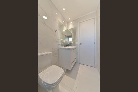 Apartamento à venda com 130m², 3 quartos e 2 vagasBanheiro da Suíte 1