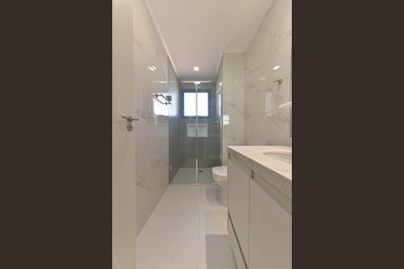 Apartamento à venda com 130m², 3 quartos e 2 vagasBanheiro da Suíte 1