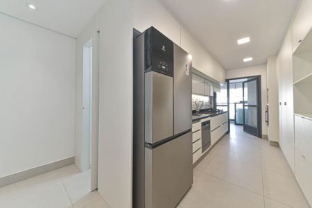 Apartamento à venda com 130m², 3 quartos e 2 vagasCozinha