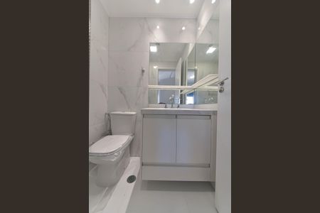 Apartamento à venda com 130m², 3 quartos e 2 vagasBanheiro da Suíte 2