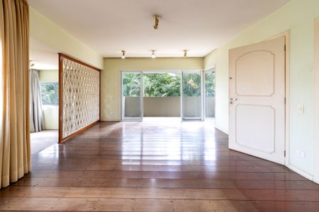 Apartamento à venda com 179m², 4 quartos e 4 vagas