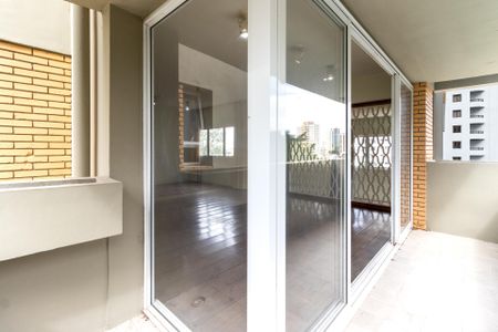 Apartamento à venda com 179m², 4 quartos e 4 vagas